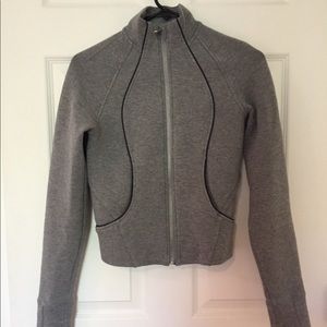 Lululemon sweater size 2